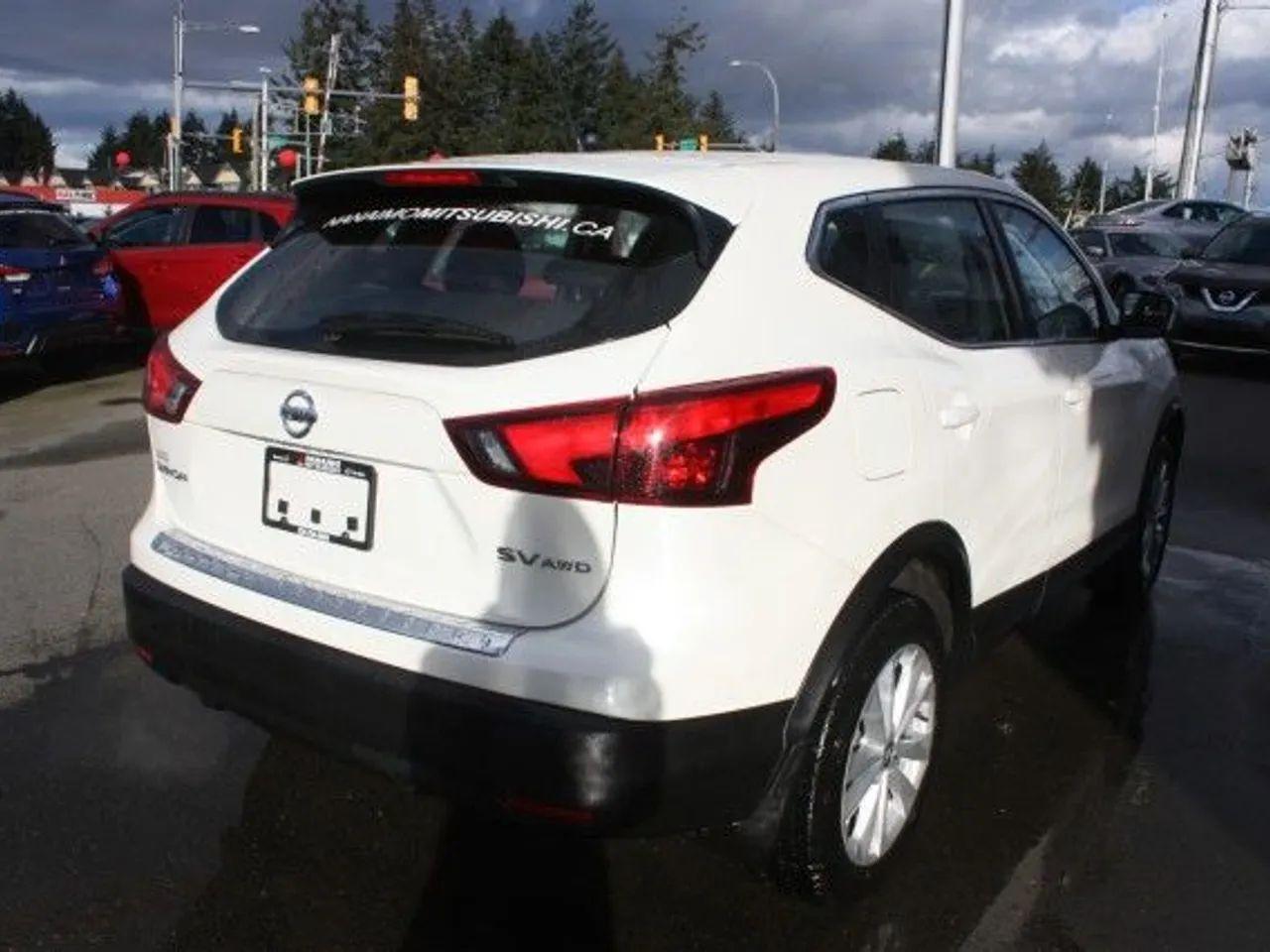 2018 Nissan Qashqai S-3