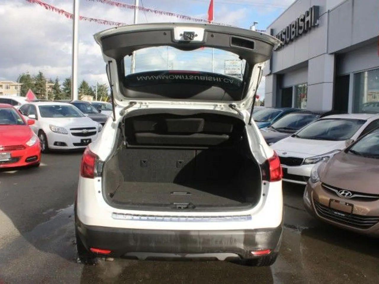 2018 Nissan Qashqai S-4