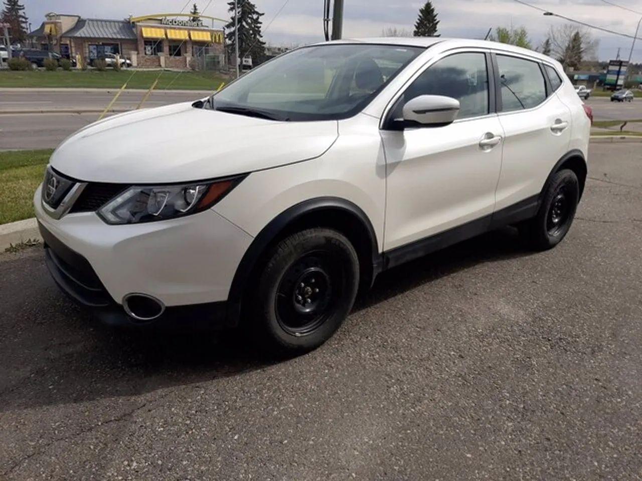 2018 Nissan Qashqai S-0