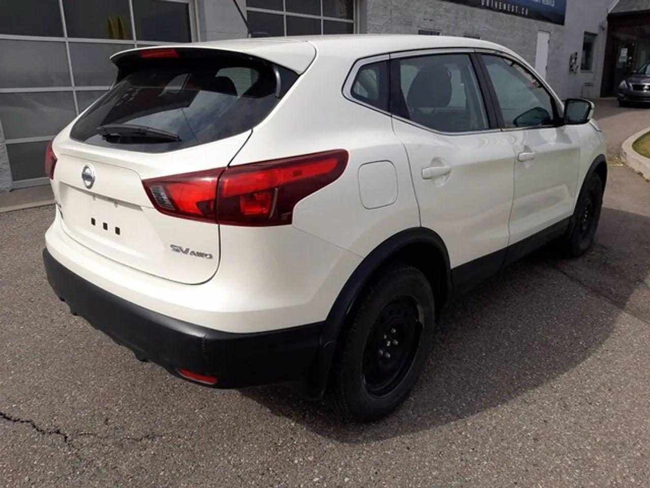 2018 Nissan Qashqai S-4