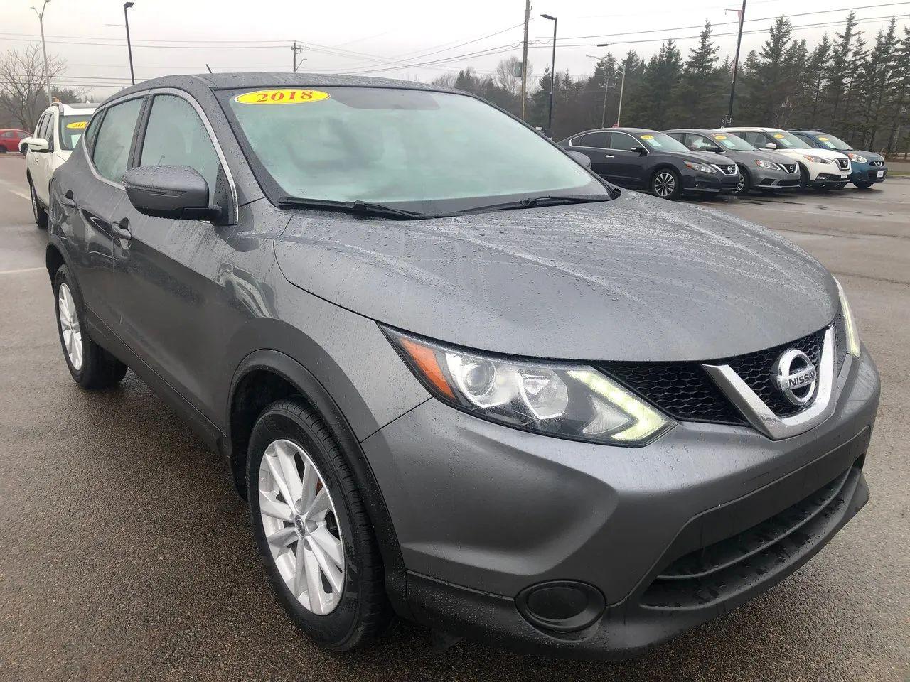 2018 Nissan Qashqai S-0