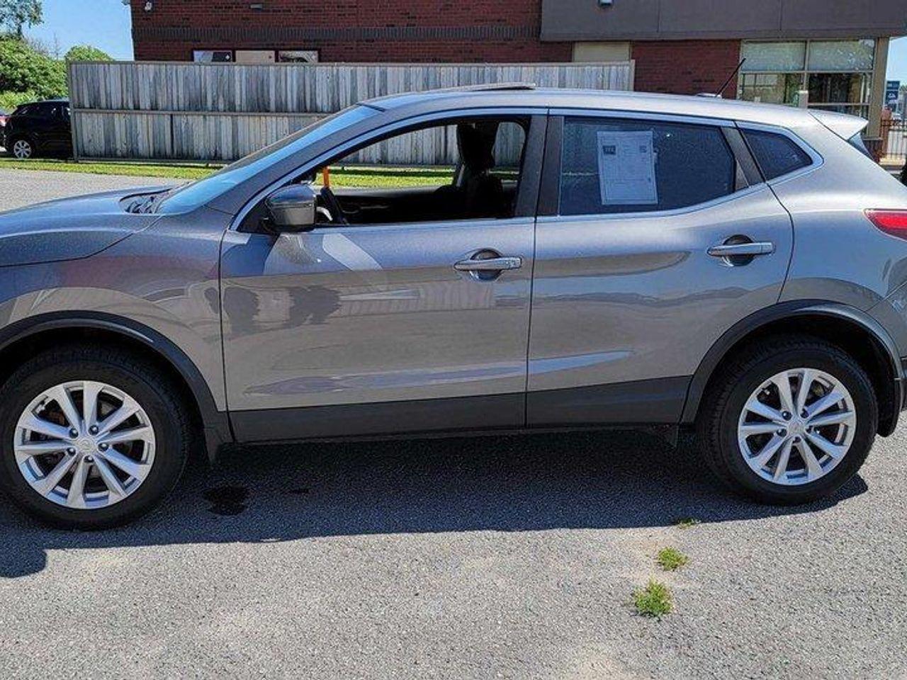 2018 Nissan Qashqai S-2