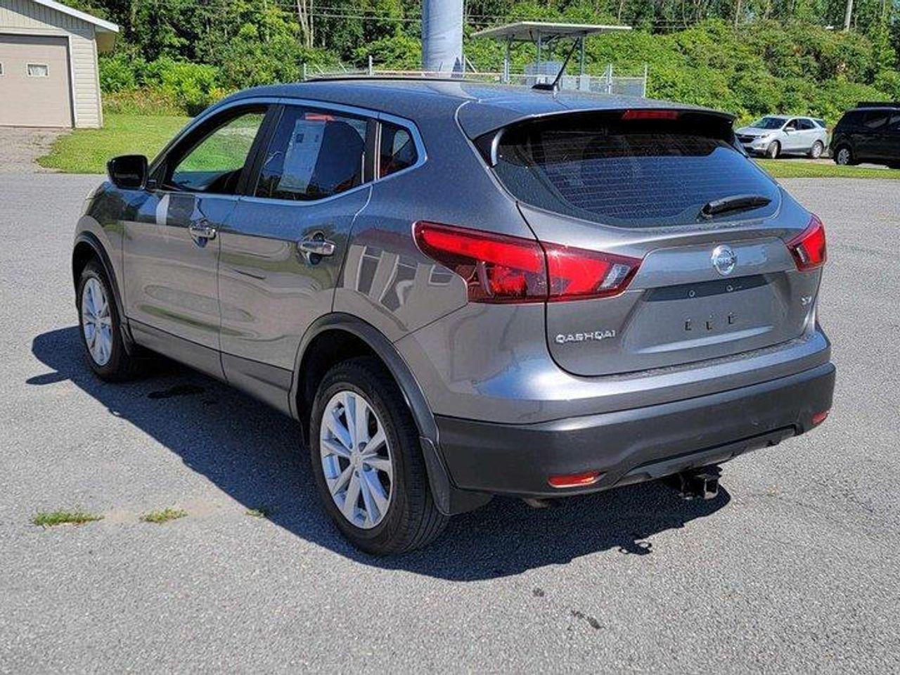2018 Nissan Qashqai S-3