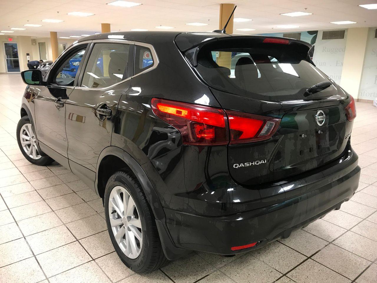 2018 Nissan Qashqai S-3