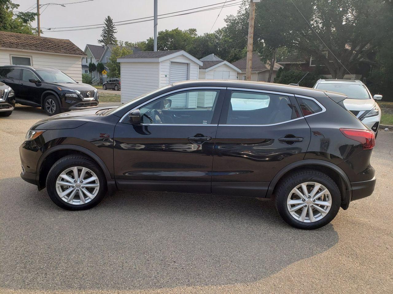 2018 Nissan Qashqai S-2