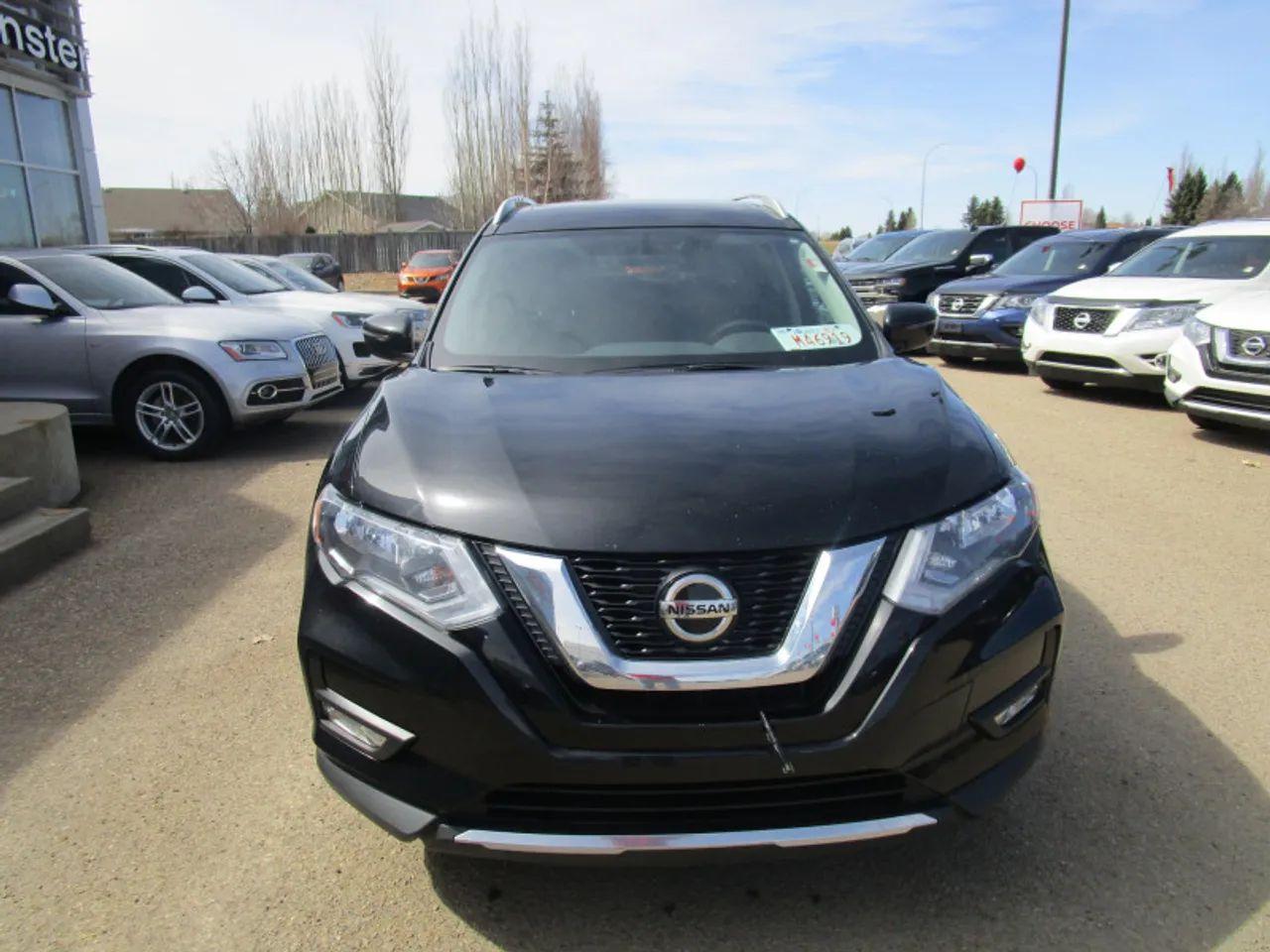 2018 Nissan Rogue S-1