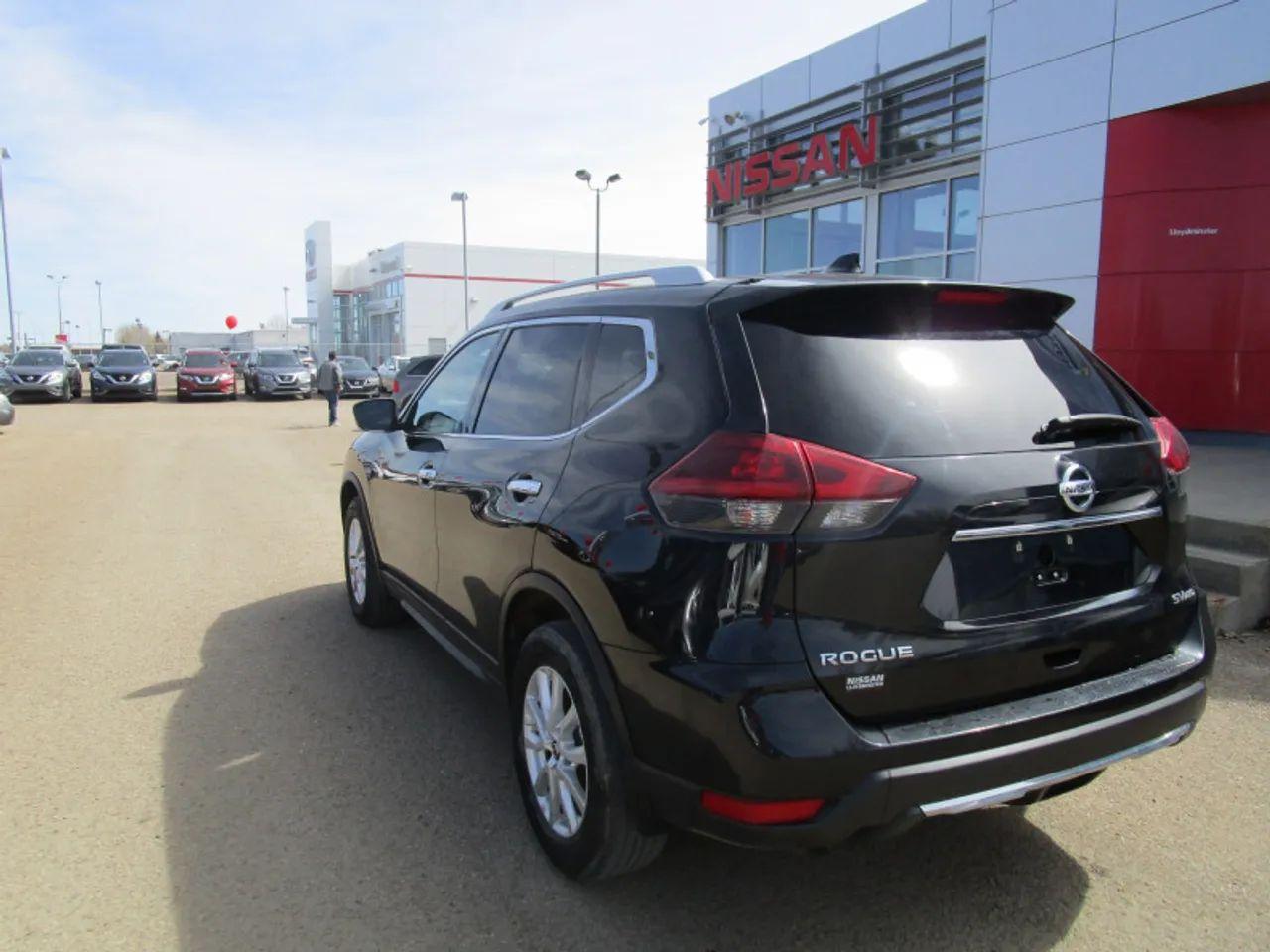 2018 Nissan Rogue S-3