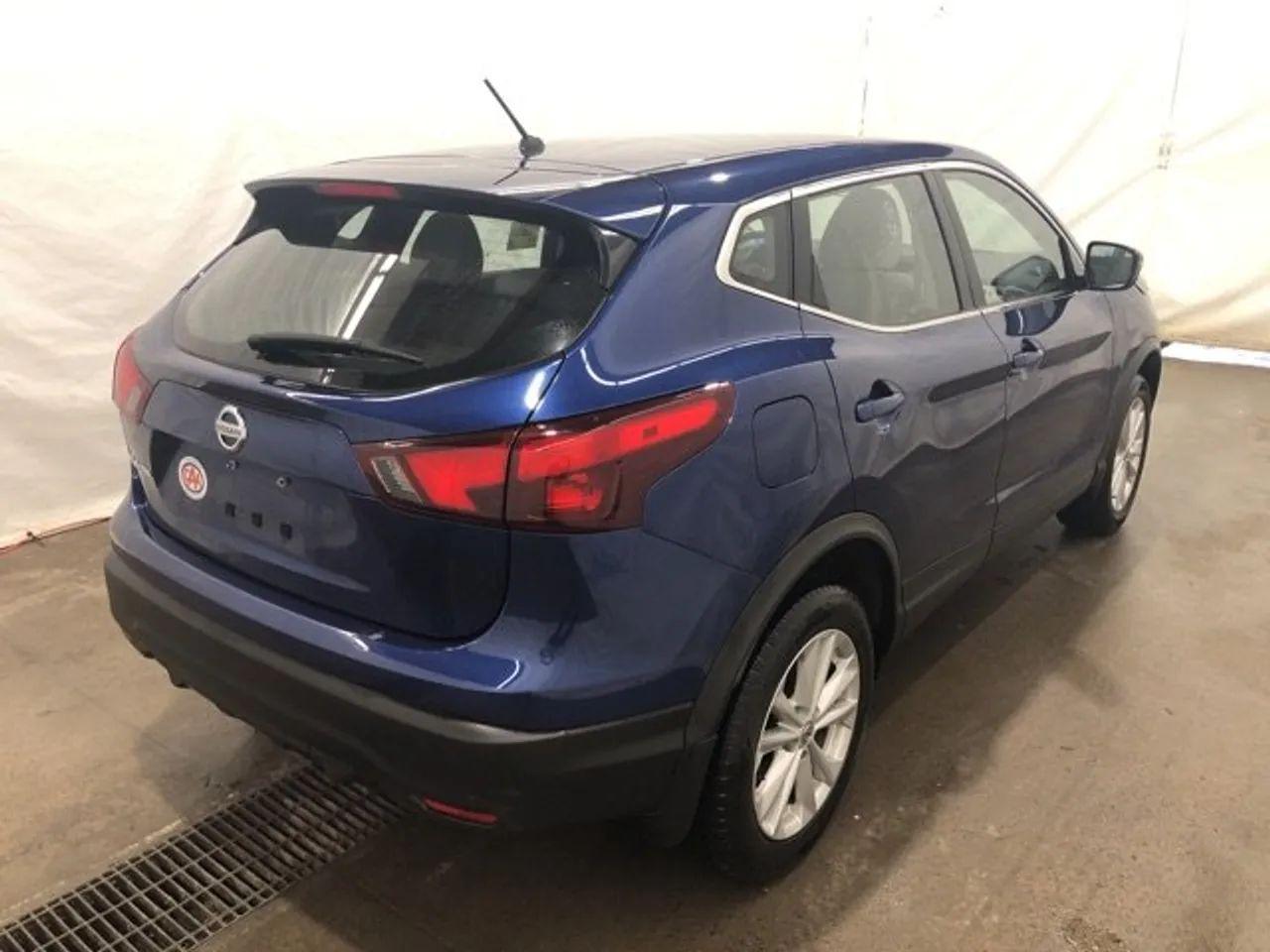 2018 Nissan Rogue S-4