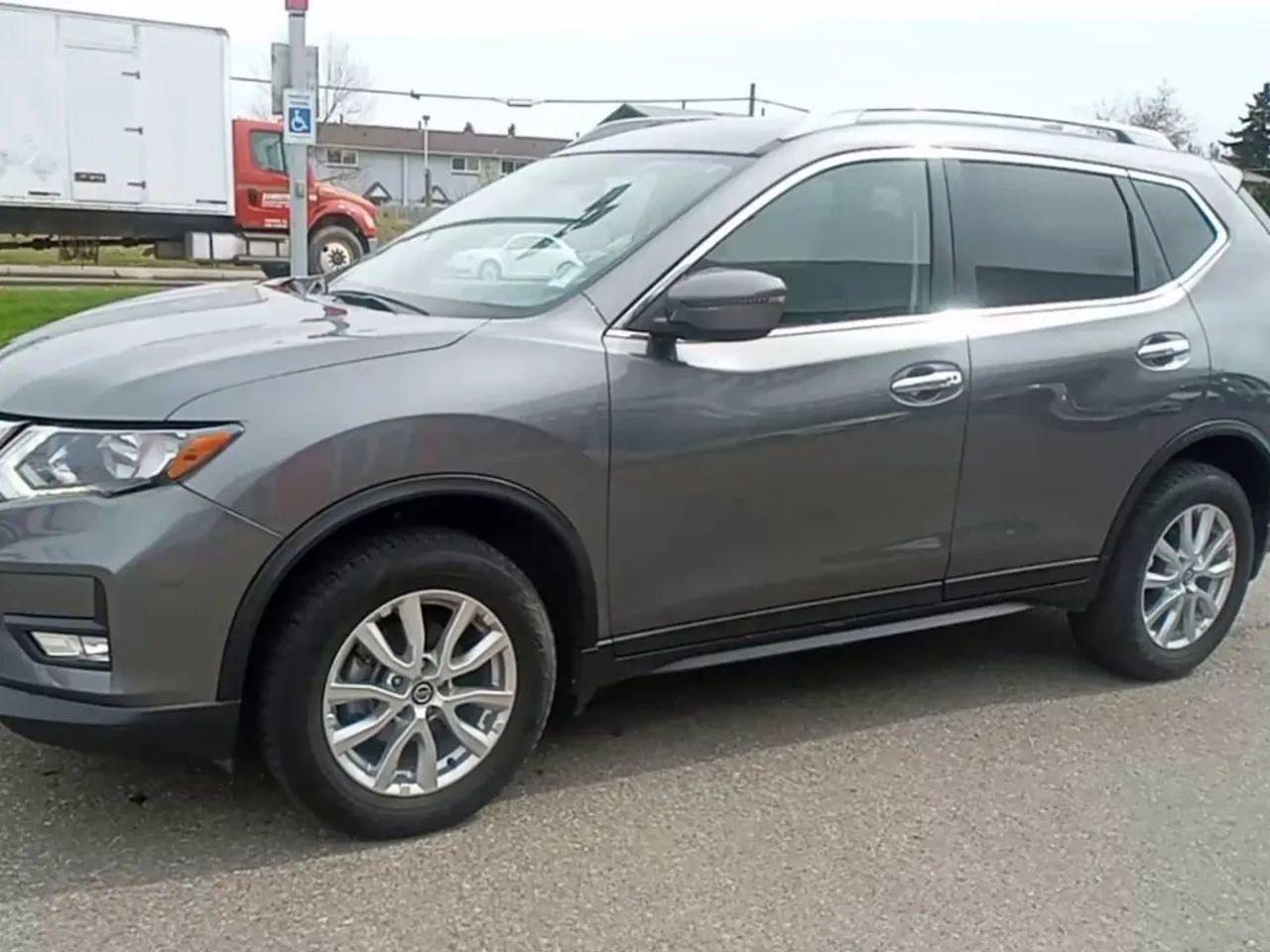 2018 Nissan Rogue S-3