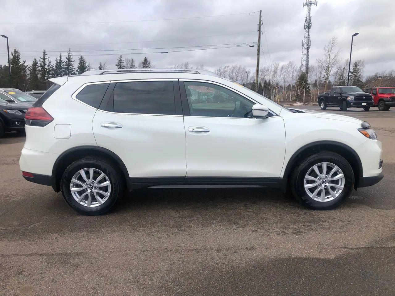 2018 Nissan Rogue S-1