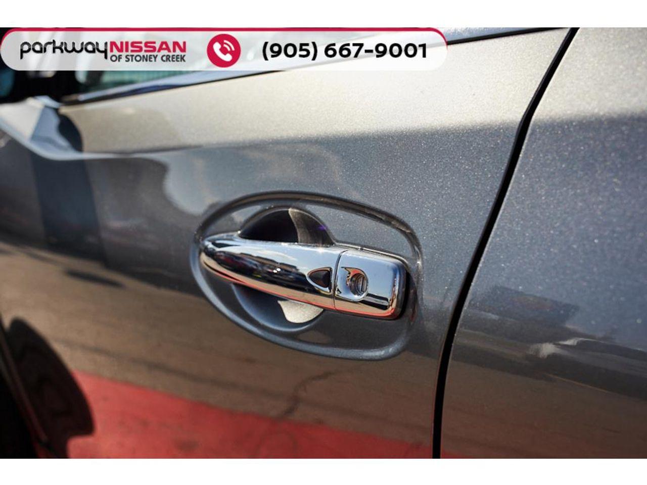 2018 Nissan Rogue S-4