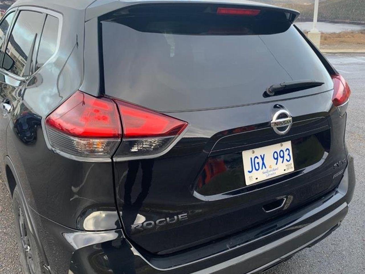 2018 Nissan Rogue S-4