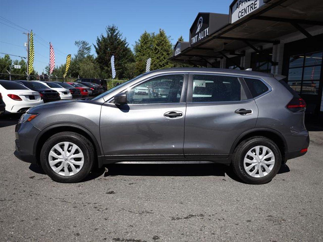 2018 Nissan Rogue S-1