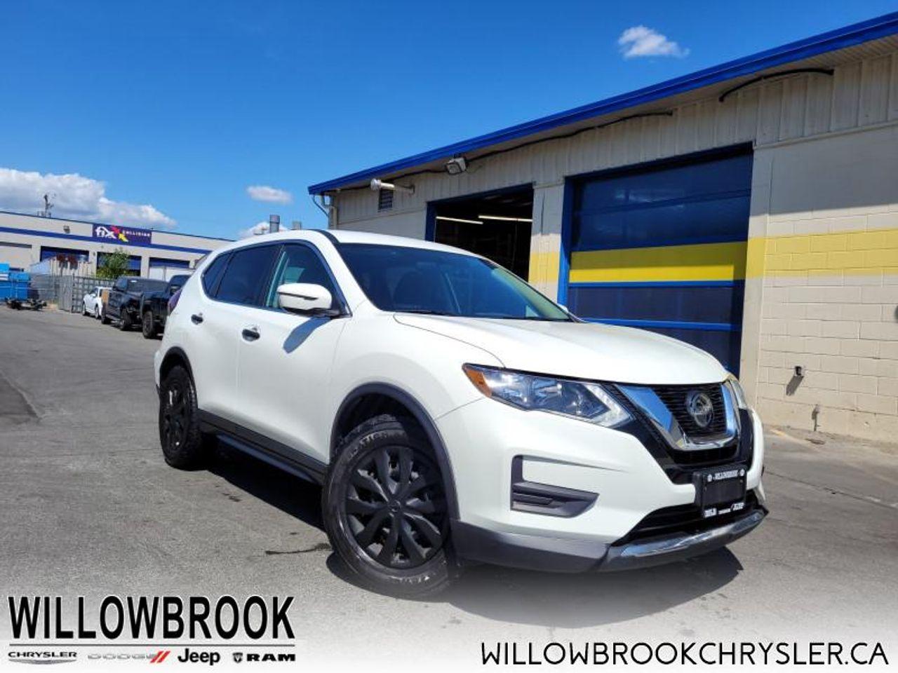 2018 Nissan Rogue S-4