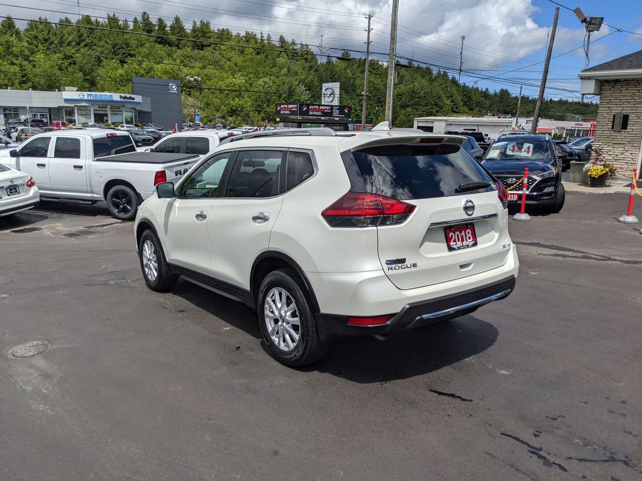 2018 Nissan Rogue S-3
