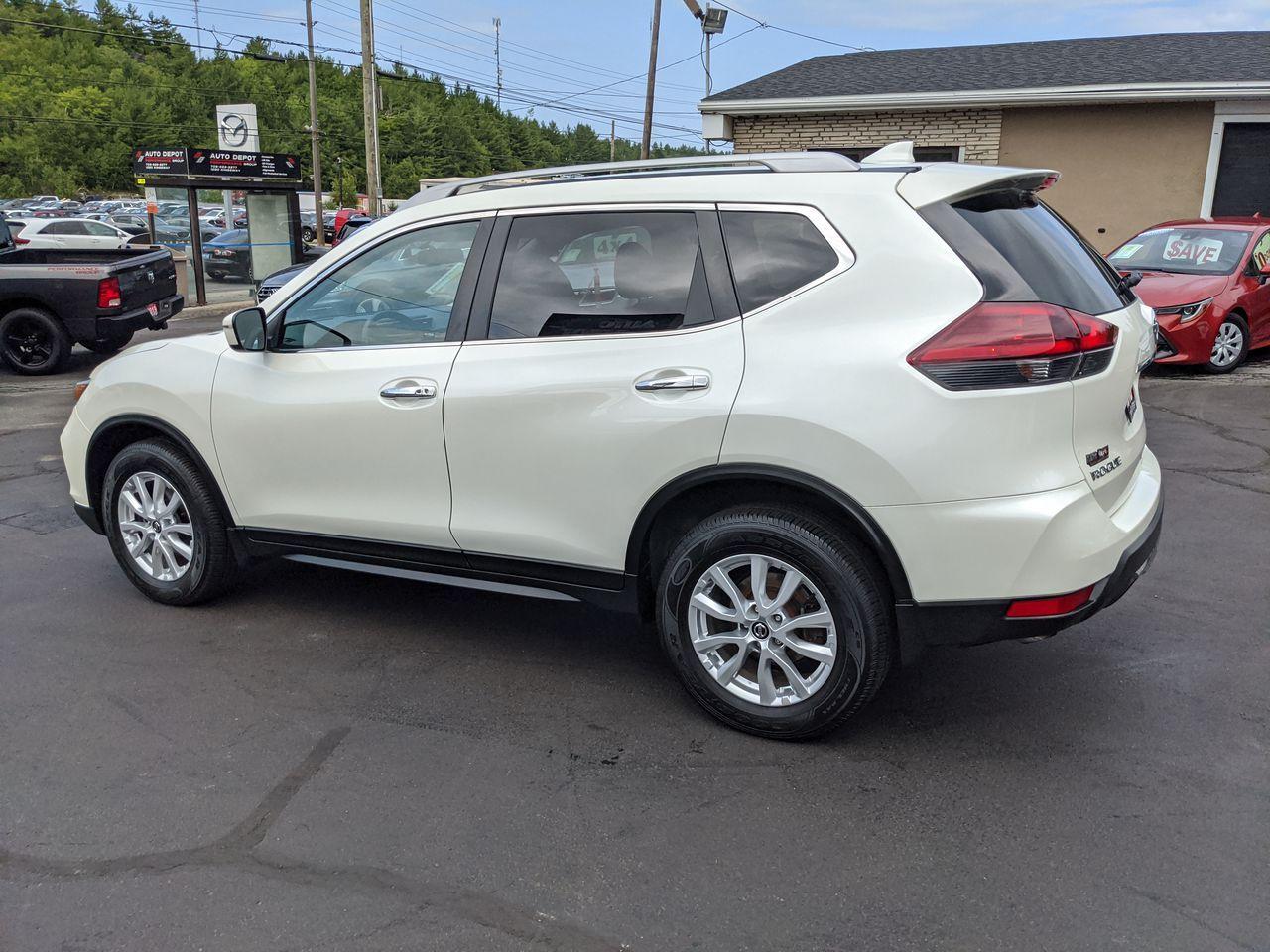 2018 Nissan Rogue S-2