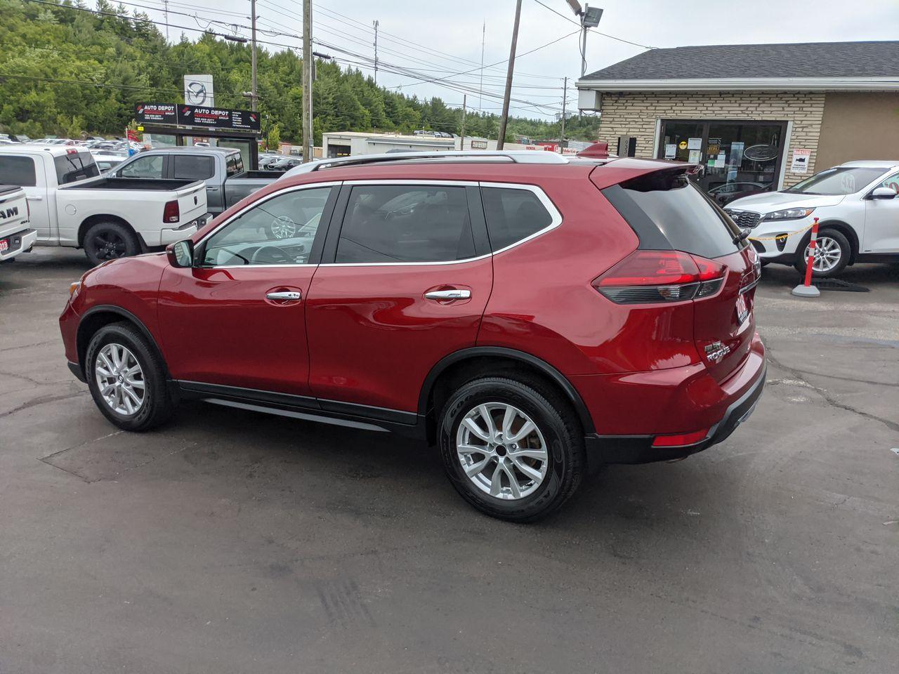 2018 Nissan Rogue S-2