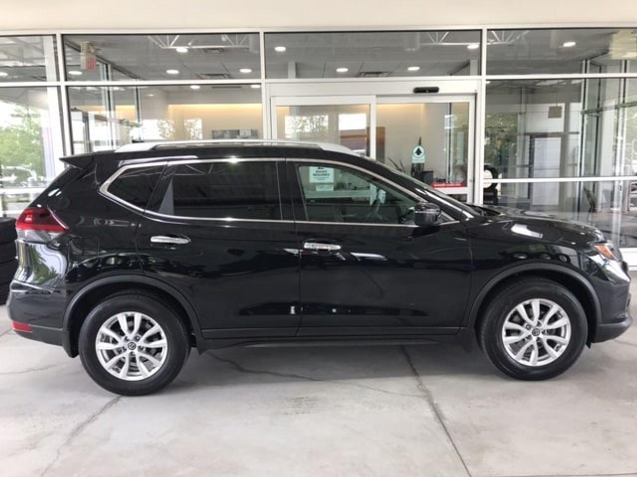 2018 Nissan Rogue S-3