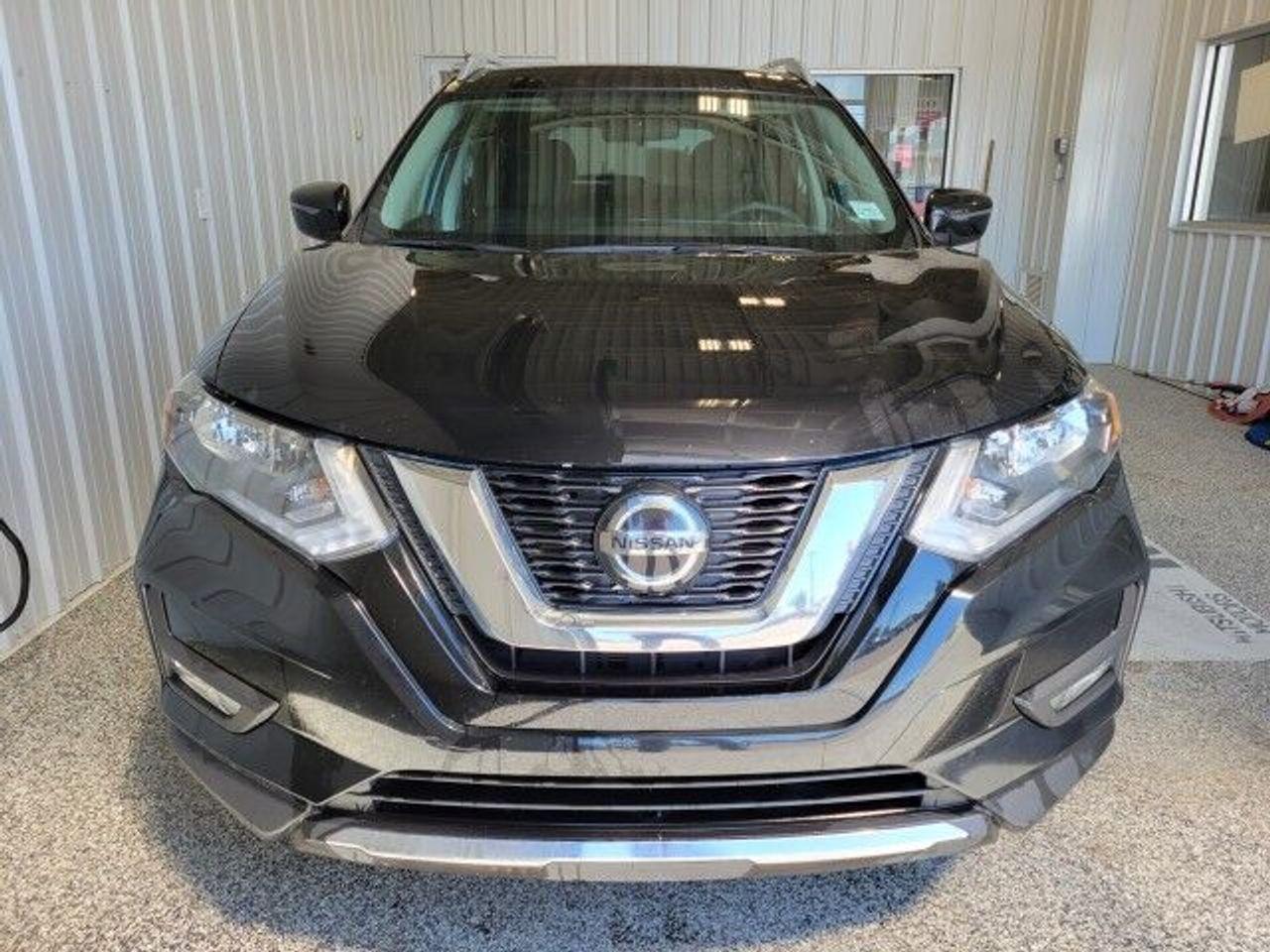 2018 Nissan Rogue S-1