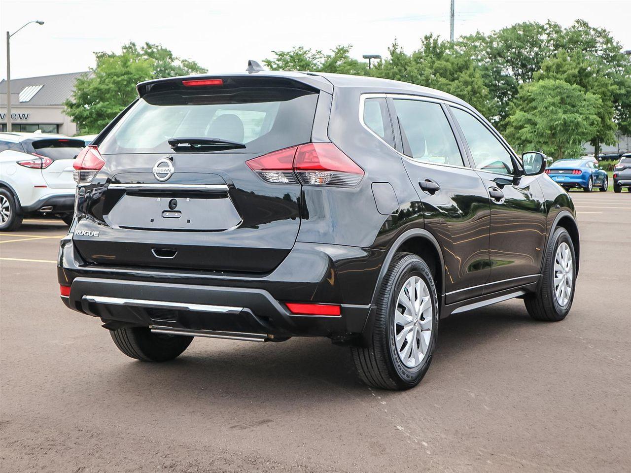 2018 Nissan Rogue S-4
