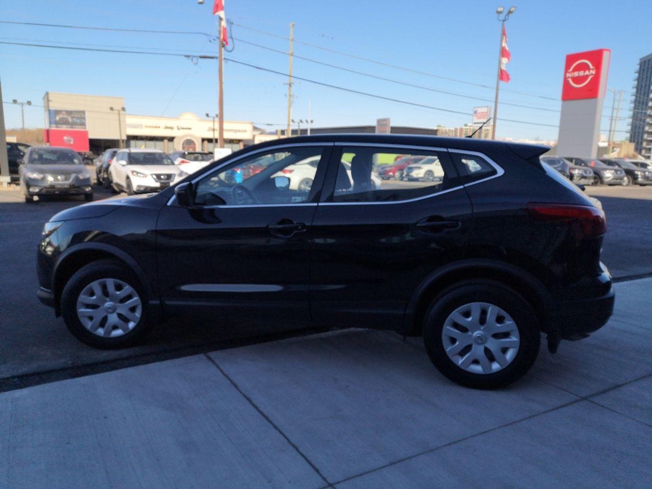 2018 Nissan Rogue S-4