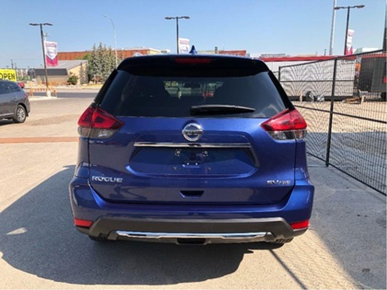 2018 Nissan Rogue S-3
