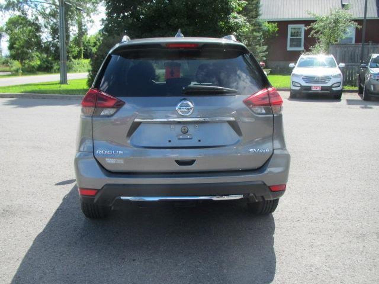 2018 Nissan Rogue S-3
