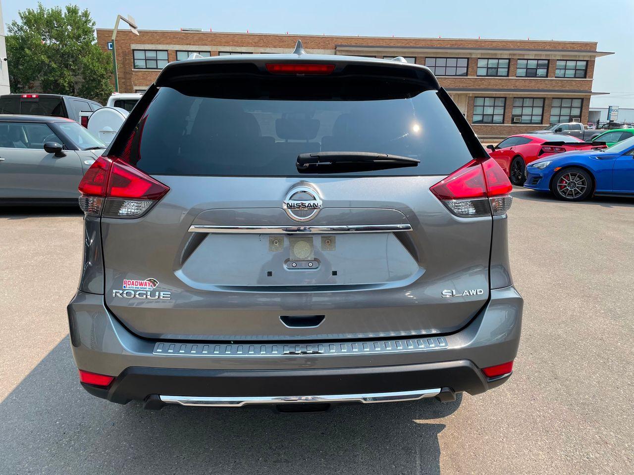 2018 Nissan Rogue S-3