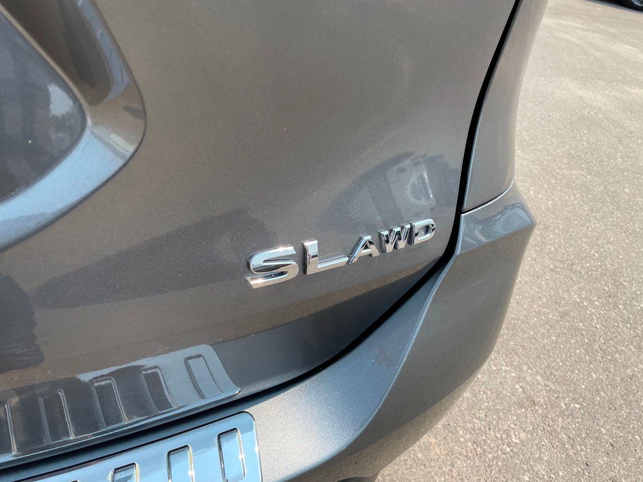 2018 Nissan Rogue S-4