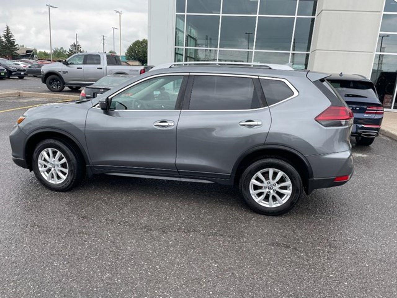2018 Nissan Rogue S-3