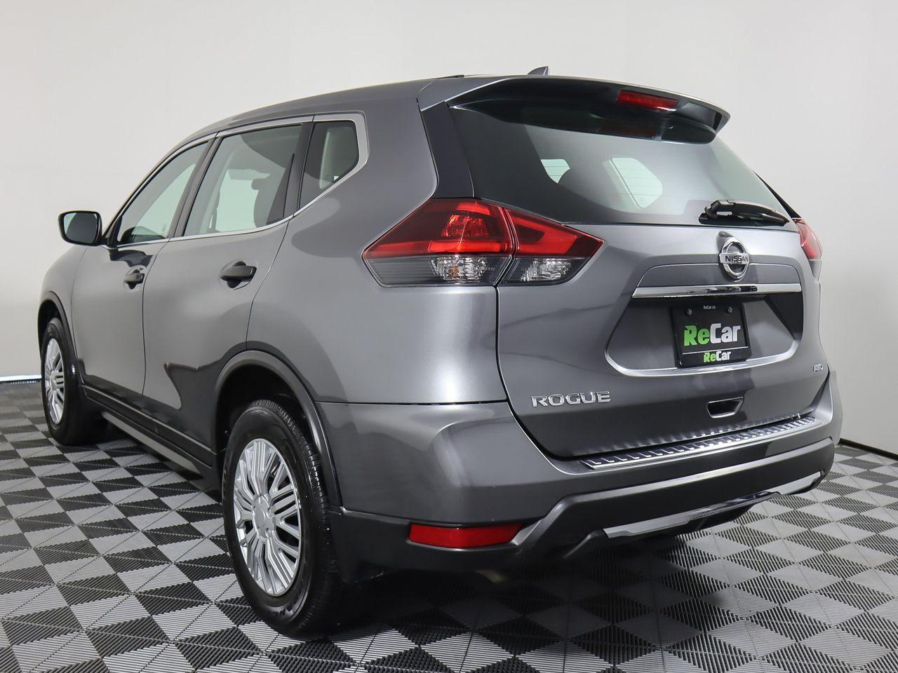 2018 Nissan Rogue S-4