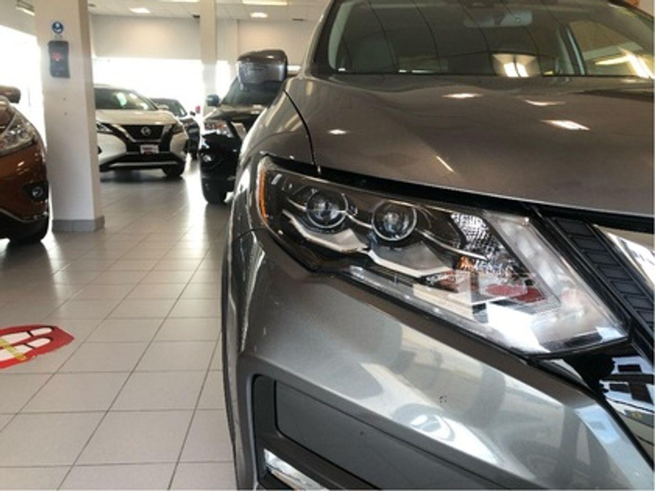 2018 Nissan Rogue S-2