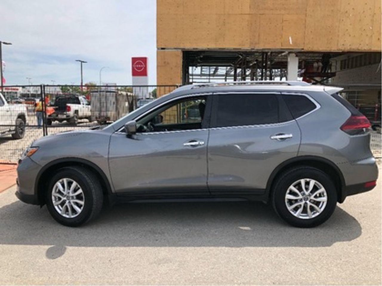 2018 Nissan Rogue S-3