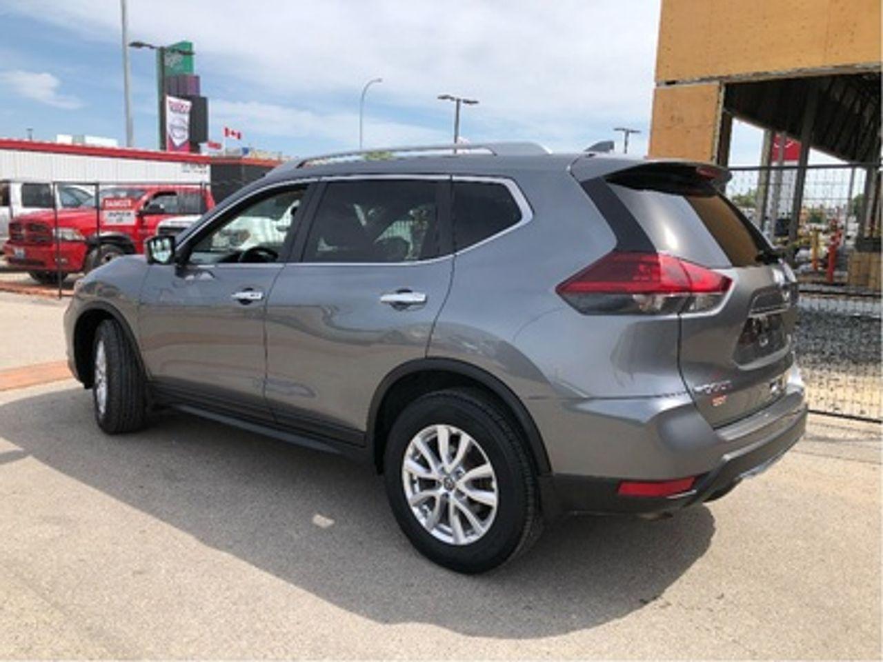 2018 Nissan Rogue S-4