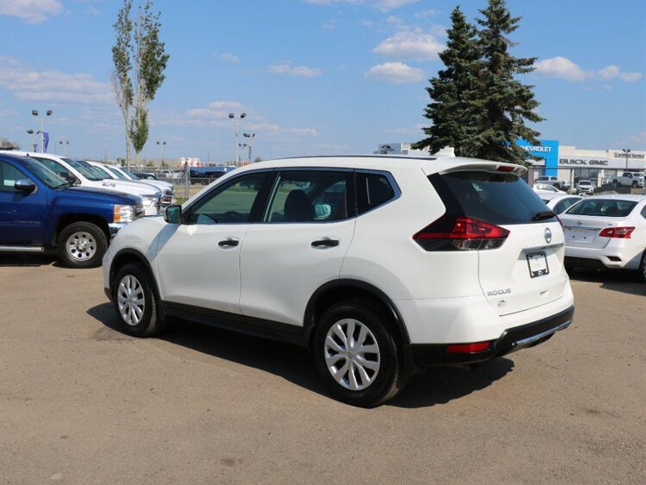 2018 Nissan Rogue S-4