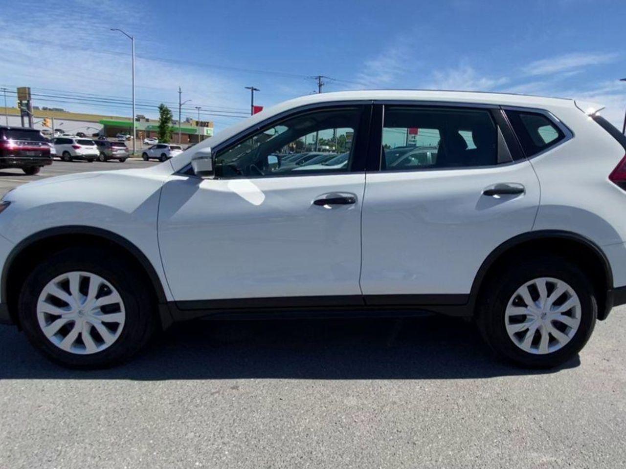 2018 Nissan Rogue S-4
