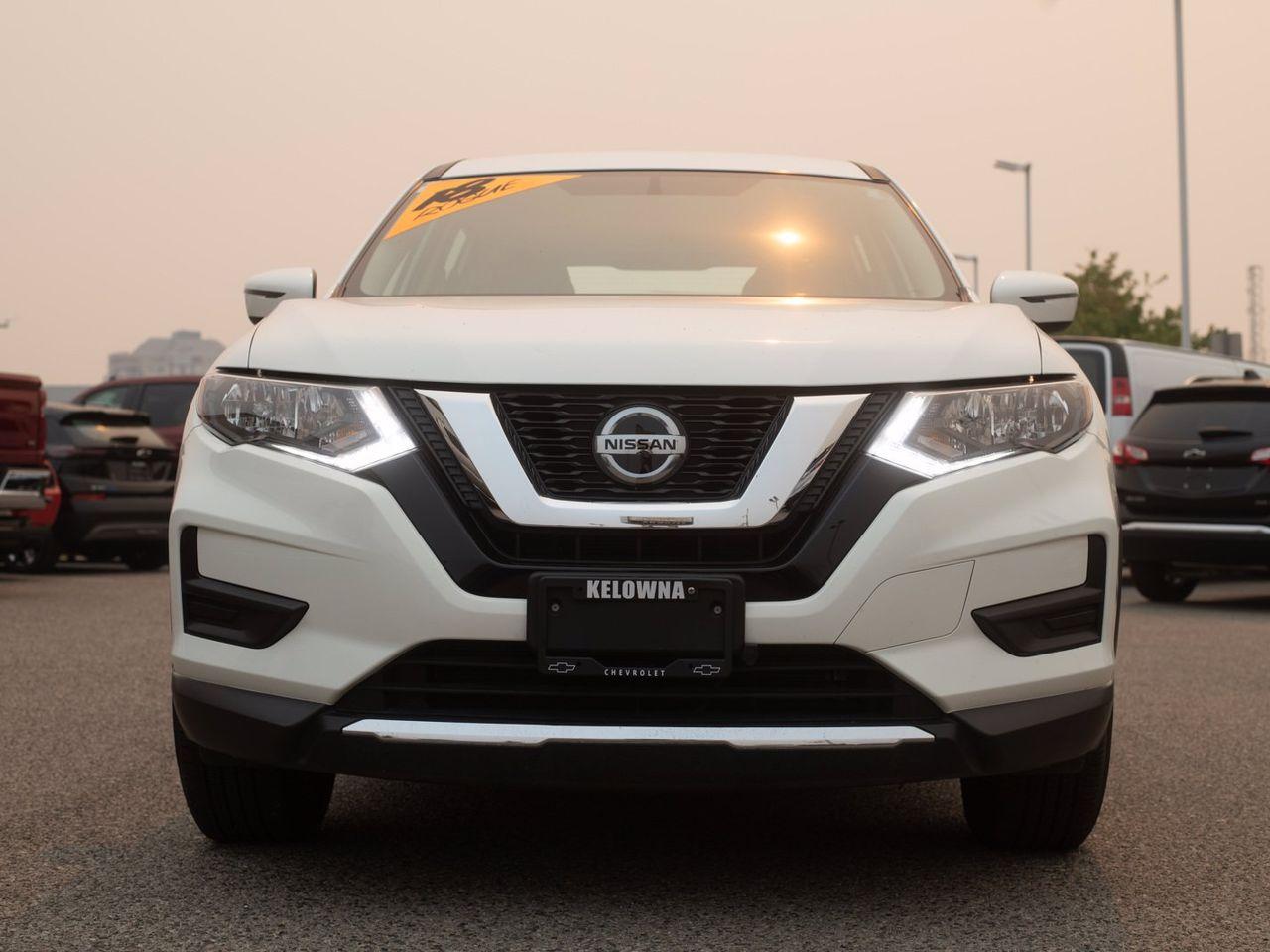 2018 Nissan Rogue S-1