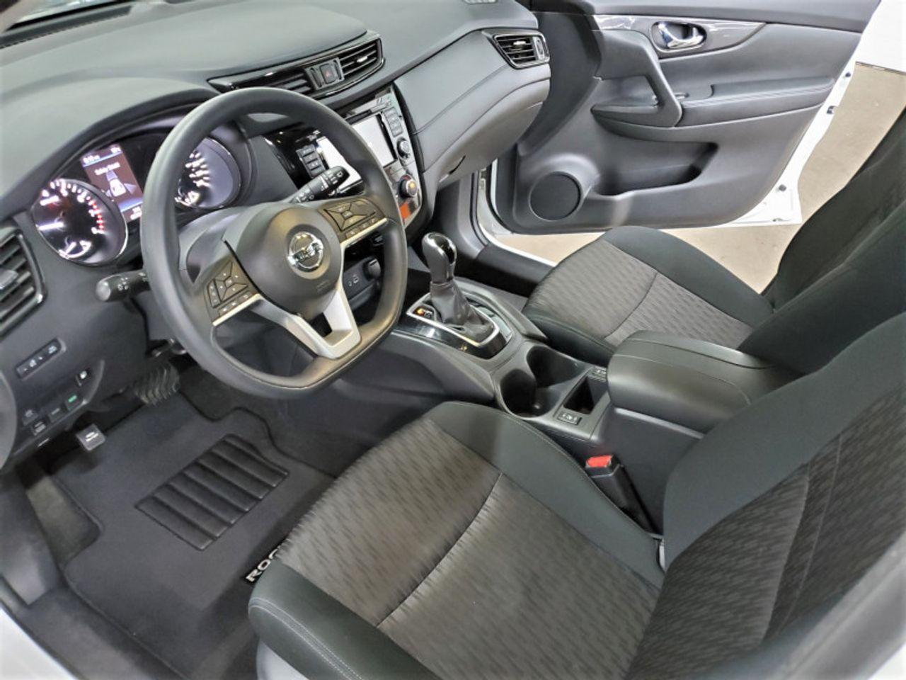 2018 Nissan Rogue S-4
