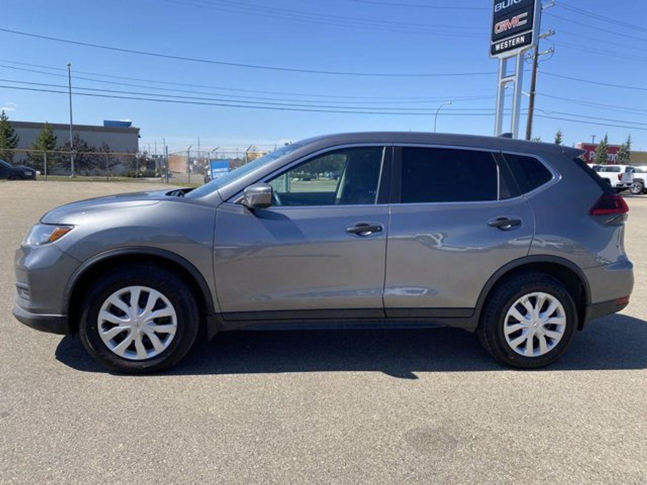 2018 Nissan Rogue S-3