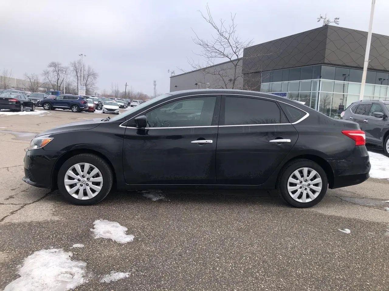 2018 Nissan Sentra S-2