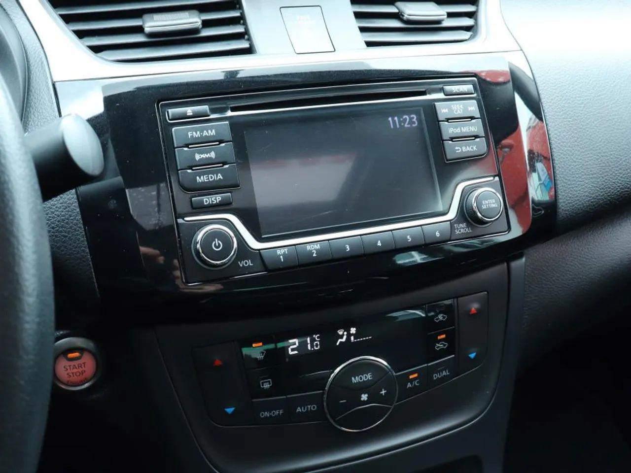 2018 Nissan Sentra S-3