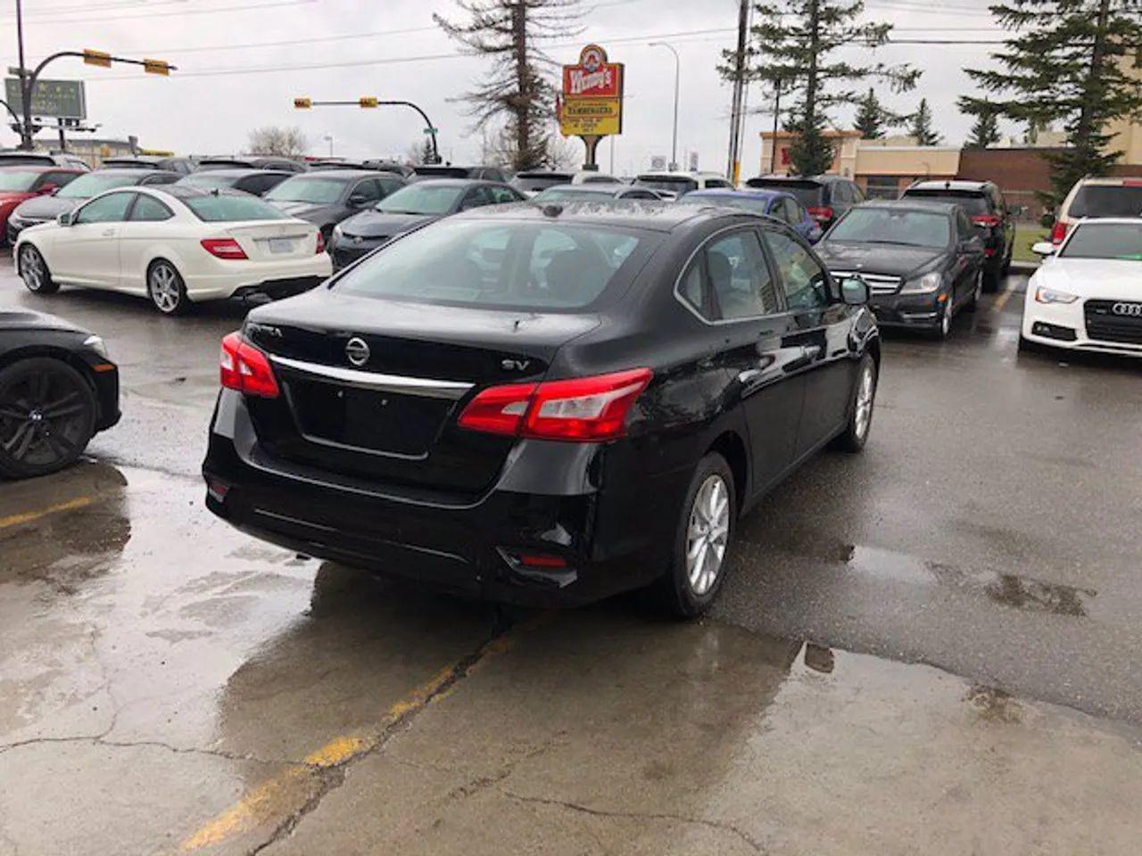 2018 Nissan Sentra S-4