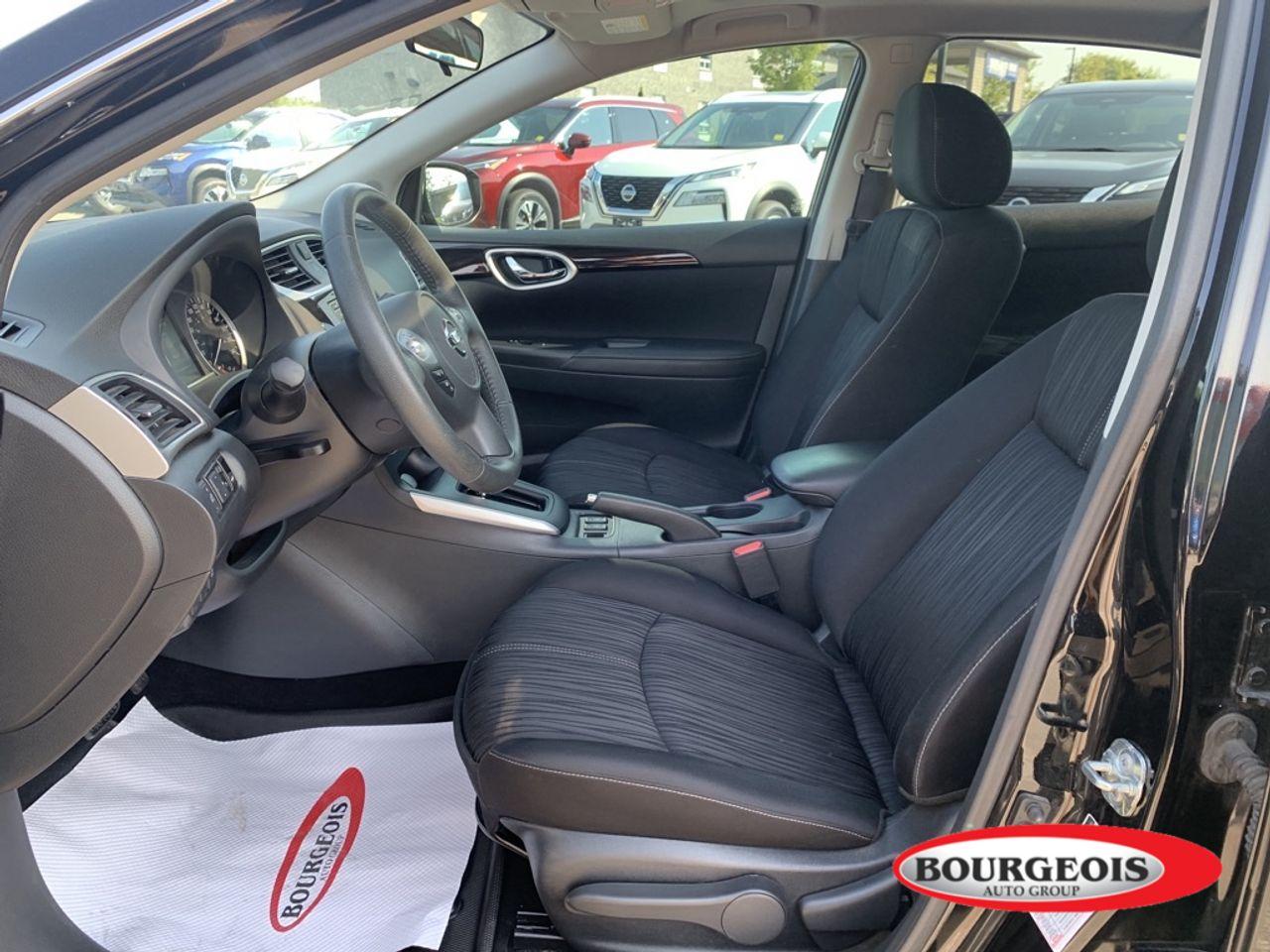2018 Nissan Sentra S-3