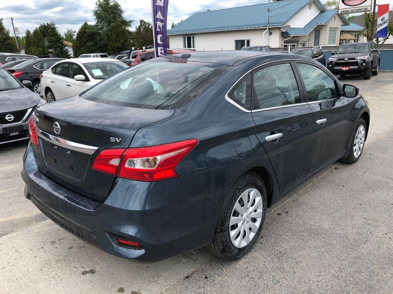 2018 Nissan Sentra S-2