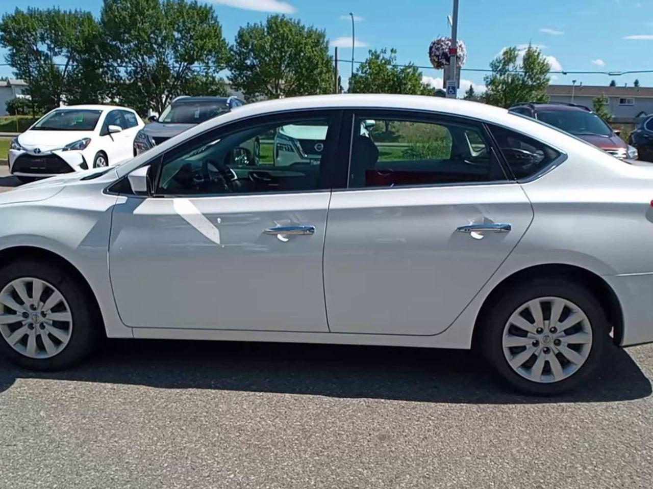 2018 Nissan Sentra S-4