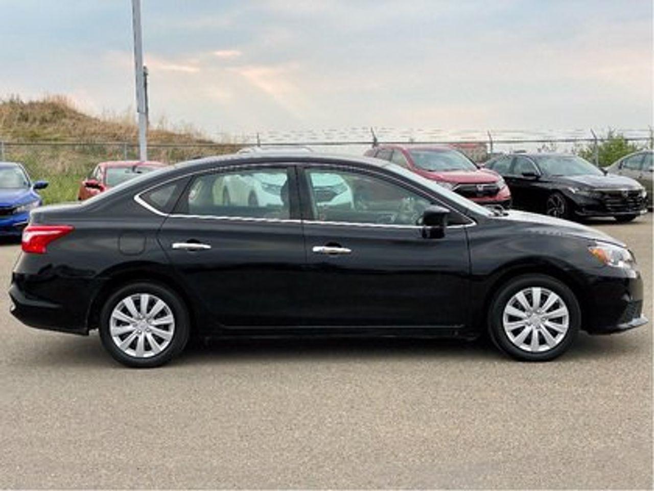 2018 Nissan Sentra S-3