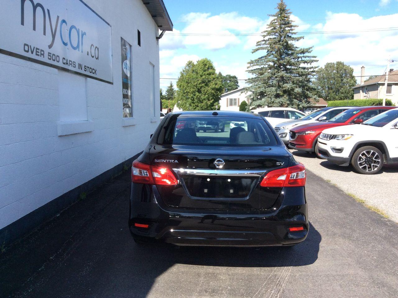 2018 Nissan Sentra S-3