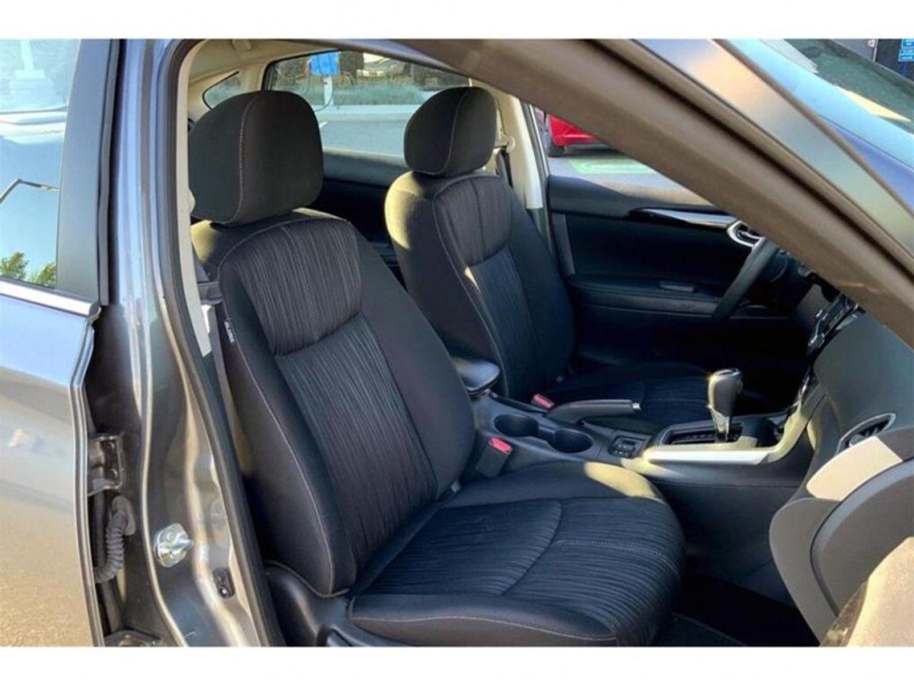 2018 Nissan Sentra S-3
