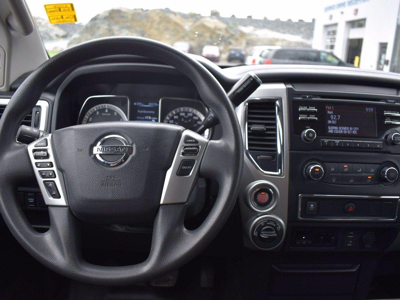 2018 Nissan Titan xD S-3