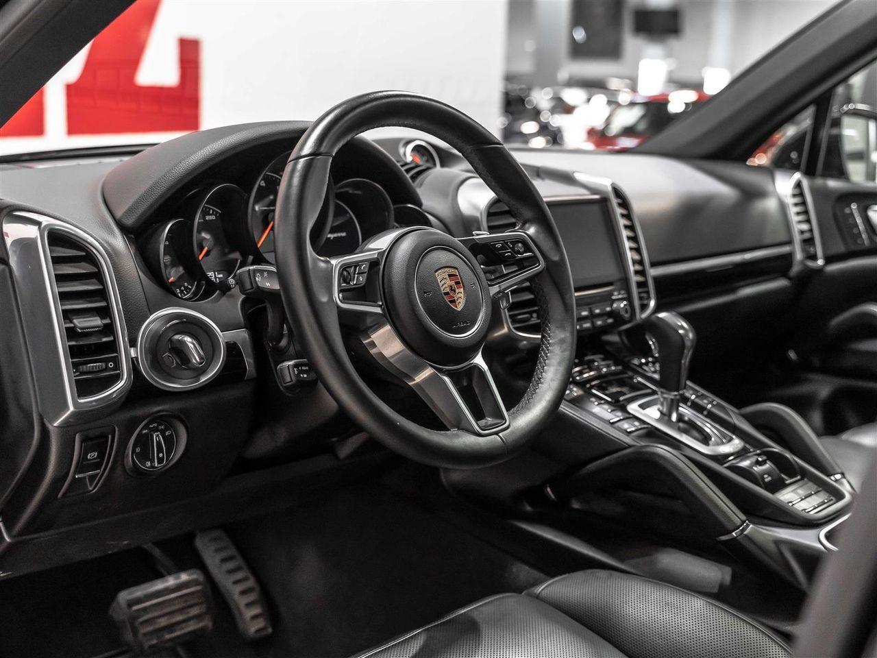 2018 Porsche Cayenne Base-4
